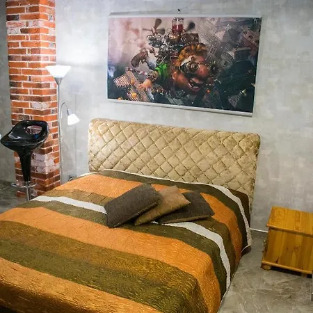 Jacuzzi Vip Smart Aparthotel, панорамный вид центр минска アパートホテル