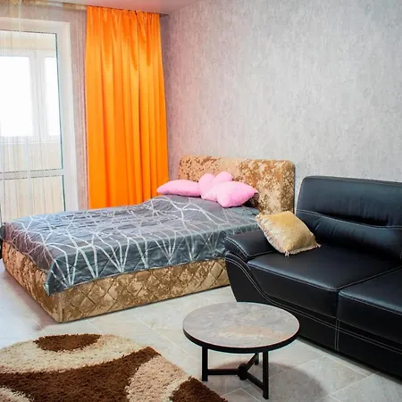 Jacuzzi Vip Smart Aparthotel, панорамный вид центр минска * Minsk